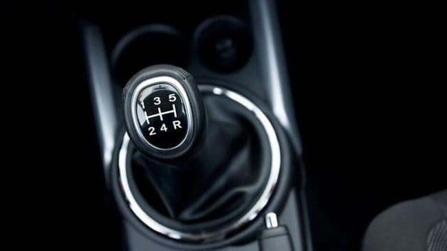 How to drive a manual transmission car for newbies