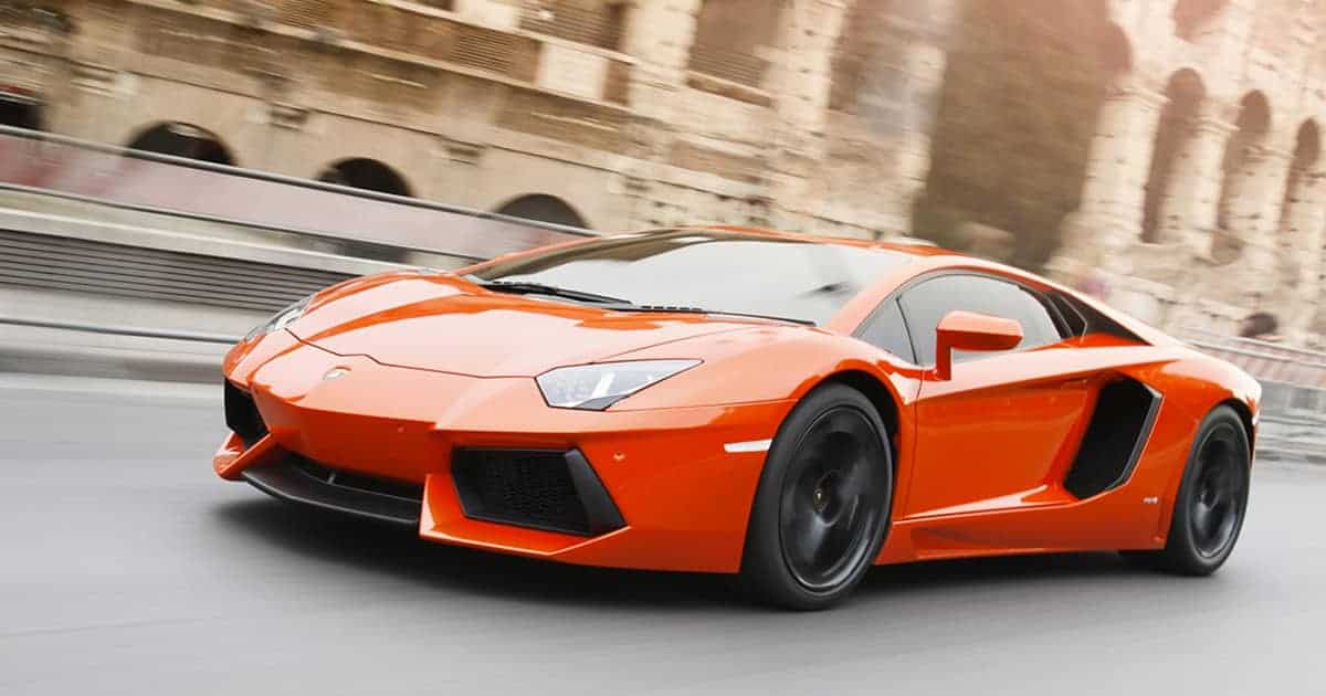 Production and production of super car Lamborghini Aventador 10