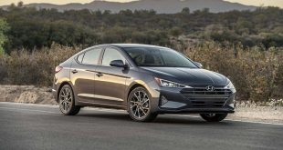 Hyundai Elantra 2018: the interior is not worth the money and not convincing enough on the road 13