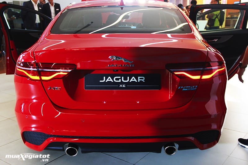 jaguar-xe-2020 