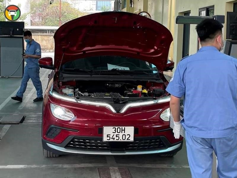 Chi Phí Để Sử Dụng Xe VinFast Khoảng Bao Nhiêu? 12 Chi phí đăng kiểm xe ô tô VinFast
