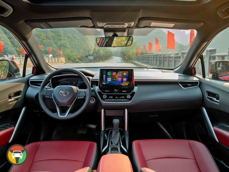 Toyota Corolla Cross Có Đáng Mua Không? Review Chi Tiết 9 Toyota Corolla Cross sở hữu không gian nội thất rộng rãi
