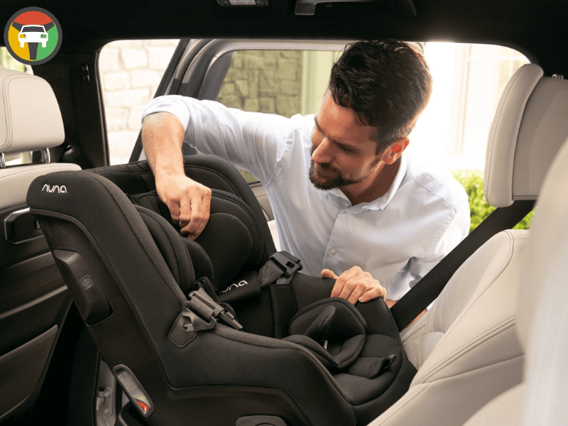 An Toàn Cho Bé Khi Đi Ô Tô – Những Lưu Ý Quan Trọng Mà Phụ Huynh Không Thể Bỏ Qua 14 Trang bị an toàn nên có khi chở trẻ nhỏ đi ô tô
