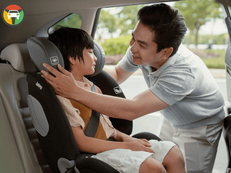 An Toàn Cho Bé Khi Đi Ô Tô – Những Lưu Ý Quan Trọng Mà Phụ Huynh Không Thể Bỏ Qua 16 Kỹ năng xử lý tình huống khẩn cấp khi chở trẻ trên ô tô