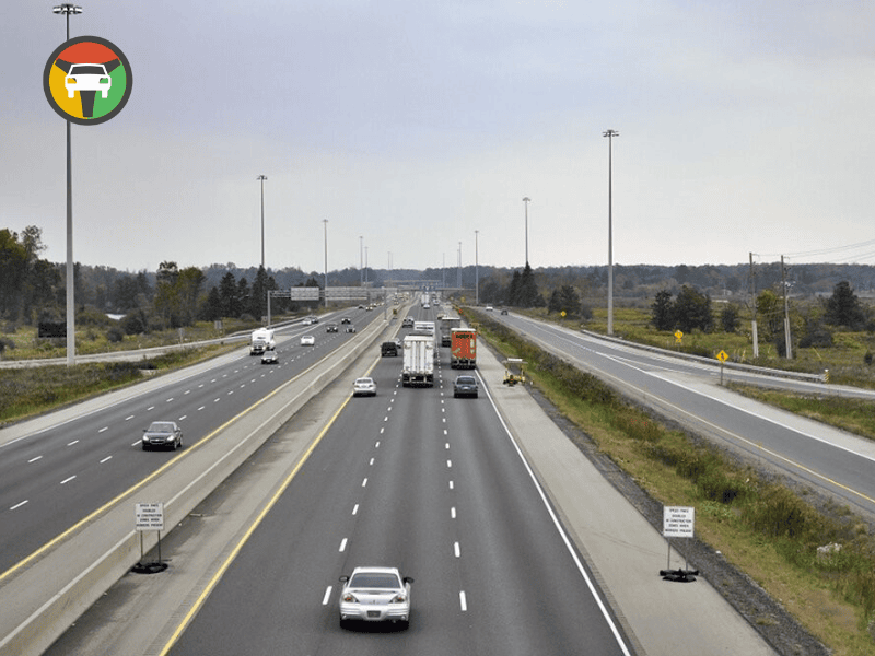 Kinh Nghiệm Lái Xe Ô Tô Trên Cao Tốc An Toàn Cho Tài 16 Những lỗi vi phạm nào thường gặp trên cao tốc?