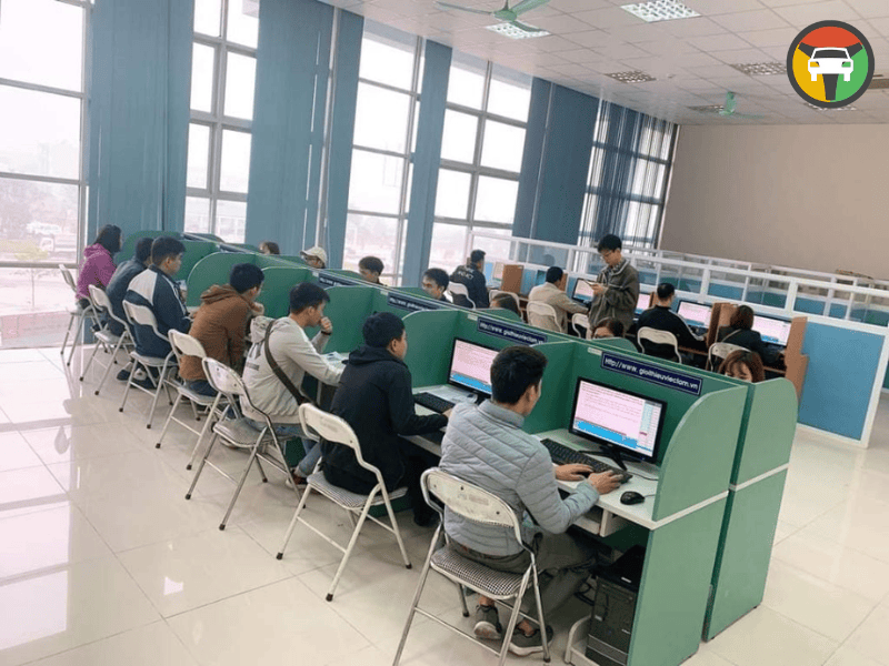Kinh nghiệm chinh phục phần thi lý thuyết