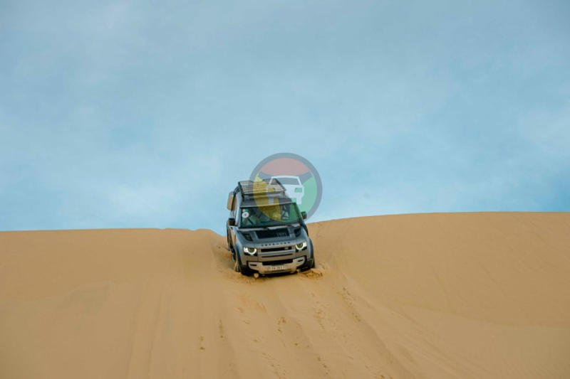What type of vehicle should I use to drive on smooth sand?