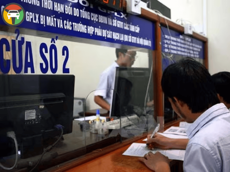 Cần lưu ý gì khi làm lại bằng lái xe CE?
