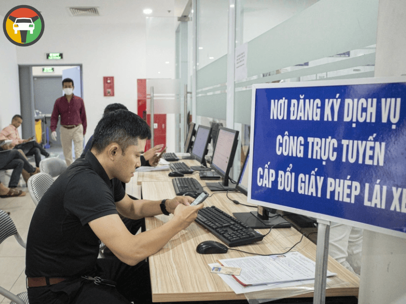 Chi phí và thời gian cấp lại bằng lái xe hạng D (E cũ) tại TP.HCM