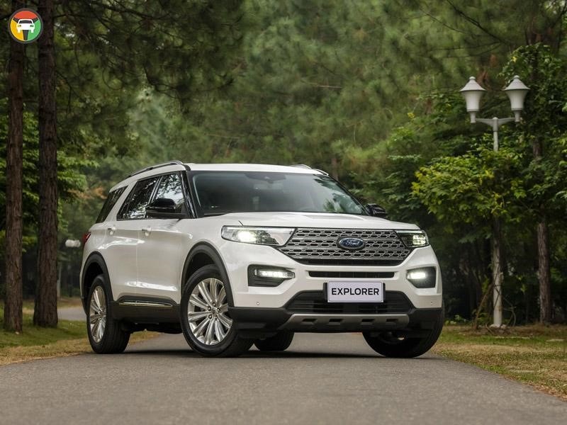 Xe Ford Explorer