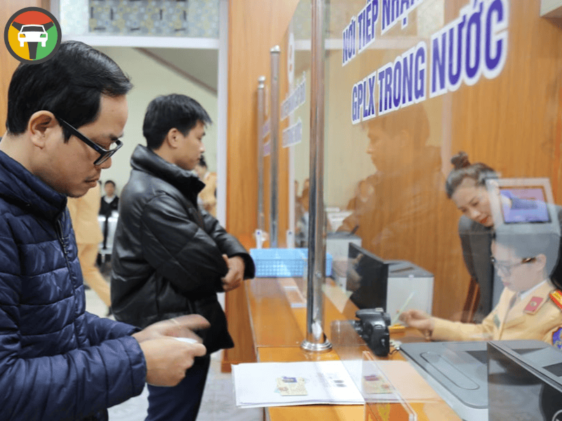 Yêu cầu về đào tạo và sát hạch