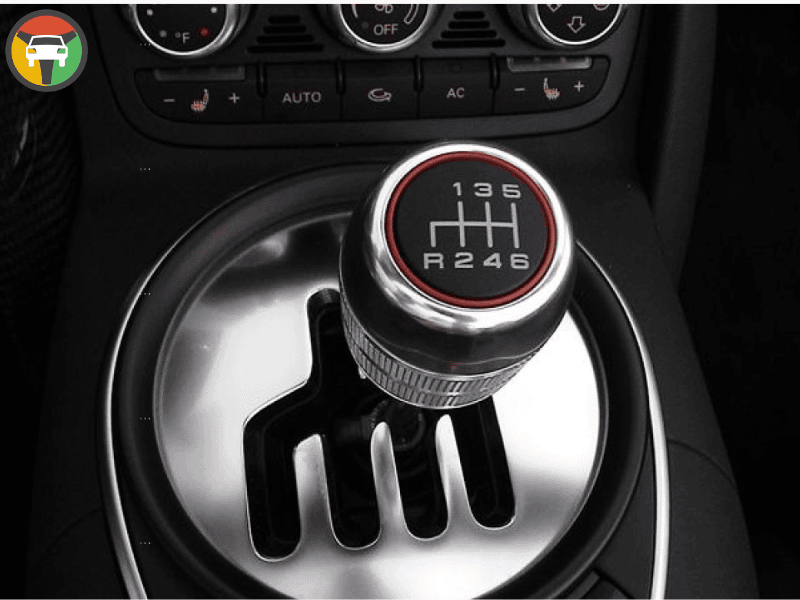 Các ký hiệu trên cần số ô tô sàn có ý nghĩa gì?