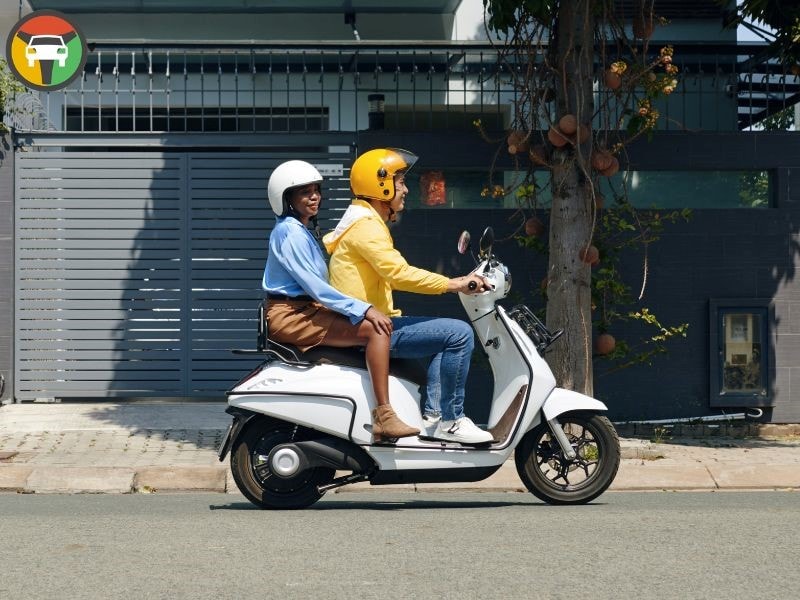 Tư Thế Ngồi Lái Xe Máy Chuẩn Không Bị Mỏi Lưng 9 Ngồi đúng tư thế giúp lái xe an toàn