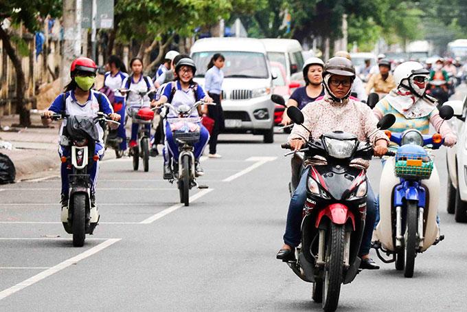 Những trường hợp không được thi bằng lái xe máy cần biết 5 Người bị rối loạn tâm thần hoặc thần kinh vận động