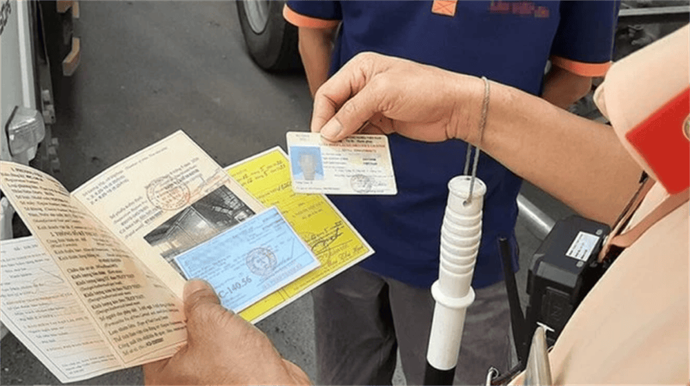 Mức Trừ Điểm Giấy Phép Lái Xe Máy 2025: Cập Nhật Theo Nghị Định 168/2024 9 Mức trừ điểm giấy phép lái xe máy theo Nghị định 168/2024