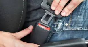 Mức phạt lỗi lái xe ô tô không thắt dây an toàn