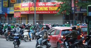 Cách tránh lỗi vi phạm xe máy đi ngược chiều