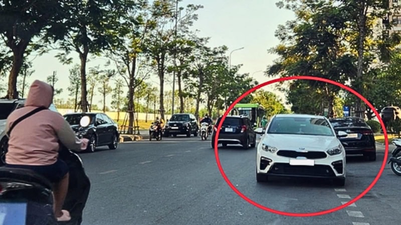 Hậu quả nghiêm trọng khi điều khiển ô tô đi ngược chiều