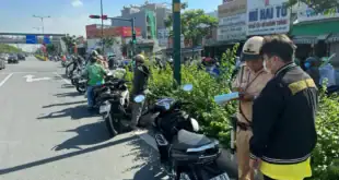 Lỗi Vi Phạm Xe Máy Đi Vào Đường Cấm: Mức Phạt & Quy Định