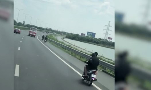 Lỗi Xe Máy Đi Vào Đường Cao Tốc: Mức Phạt, Quy Định & Lưu Ý Quan Trọng 7 Mức phạt lỗi xe máy đi vào đường cao tốc theo quy định hiện hành