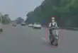 Lỗi xe máy đi ngược chiều cao tốc là gì?