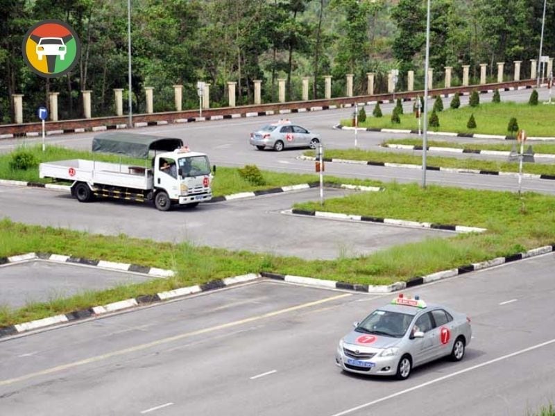 Bí Quyết & Mẹo Thi Sa Hình Giấy Phép Lái Xe Hạng B, C1 Mới Nhất 6