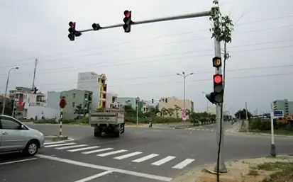 Giải Đáp: Có Được Quay Đầu Xe Ở Ngã Tư Không? Quy Định Mức Phạt 6 Giải đáp có được quay đầu xe ở ngã tư không?