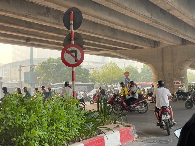 Lỗi Quay Đầu Xe Nơi Có Biển Cấm & Mức Phạt 2026 | Quy Định Giao Thông 8 Cách nhận biết vị trí cấm quay đầu xe