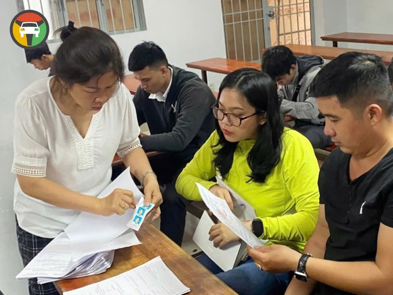 7 Chiêu Thức Lừa Đảo Đăng Ký Học Thi Lái Xe Ô Tô Ở HCM 10 7 Chiêu Thức Lừa Đảo Đăng Ký Học Thi Lái Xe Ô Tô Ở HCM 8