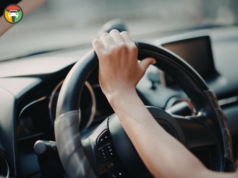 Kỹ Thuật Lái Xe Ô Tô Nâng Cao: Bí Quyết Xử Lý Tình Huống Mượt Mà 9 Kỹ Thuật Lái Xe Ô Tô Nâng Cao: Bí Quyết Xử Lý Tình Huống Mượt Mà 7