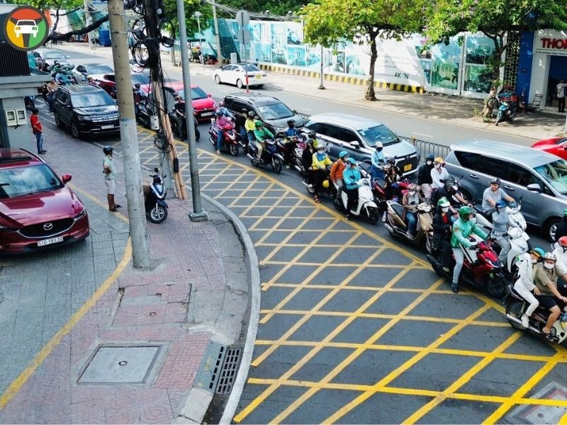 Vạch Mắt Võng Là Gì? Quy Định & Lưu Ý Quan Trọng Khi Gặp Vạch Mắt Võng 11 Kinh nghiệm xử lý khi gặp vạch mắt võng