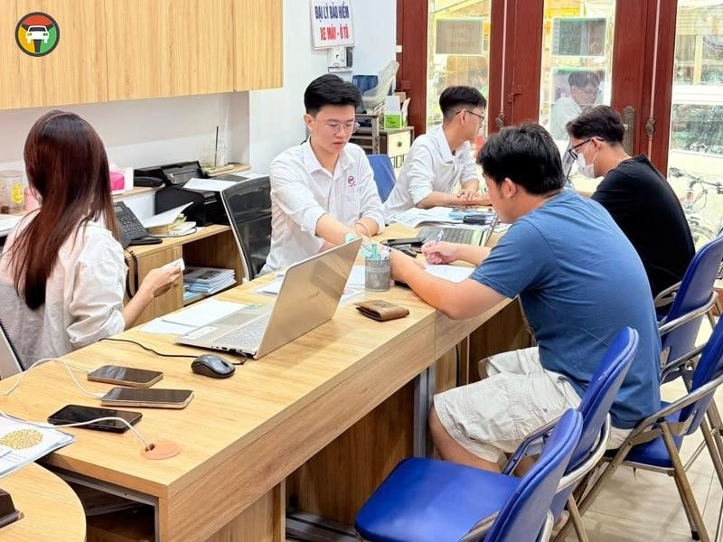 Thi Bằng Lái Xe Máy A, A1 Ở Đâu Tốt Nhất Quận Bình Thạnh? 10 Xác nhận đăng ký và sắp xếp lịch học, lịch thi tại Trung tâm