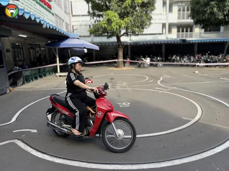 Thi Bằng Lái Xe Máy A, A1 Ở Đâu Tốt Nhất Quận Bình Thạnh? 11 Tham gia sát hạch và nhận giấy phép lái xe